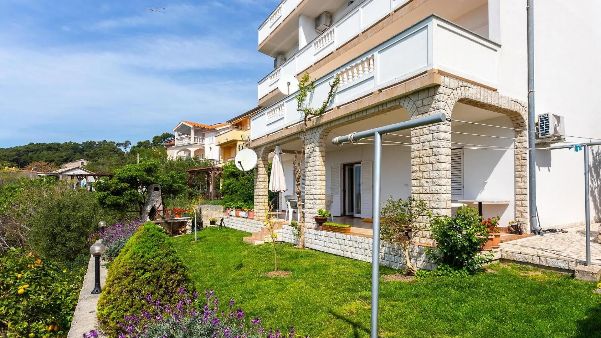 Stunning Apartment In Rab With Kitchen Rab Town